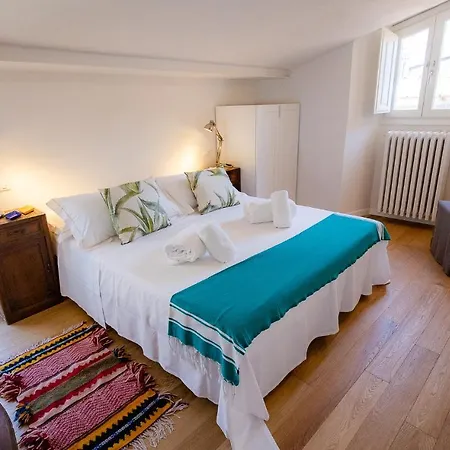 Acacia - Melissa Firenze