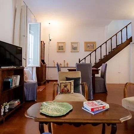 Acacia - Melissa Firenze